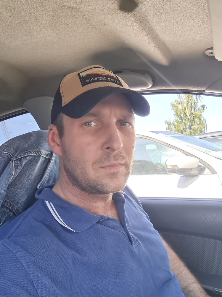 ���� 37835921 ������� ������, 42 ����, ���� ���������� � �����-����������