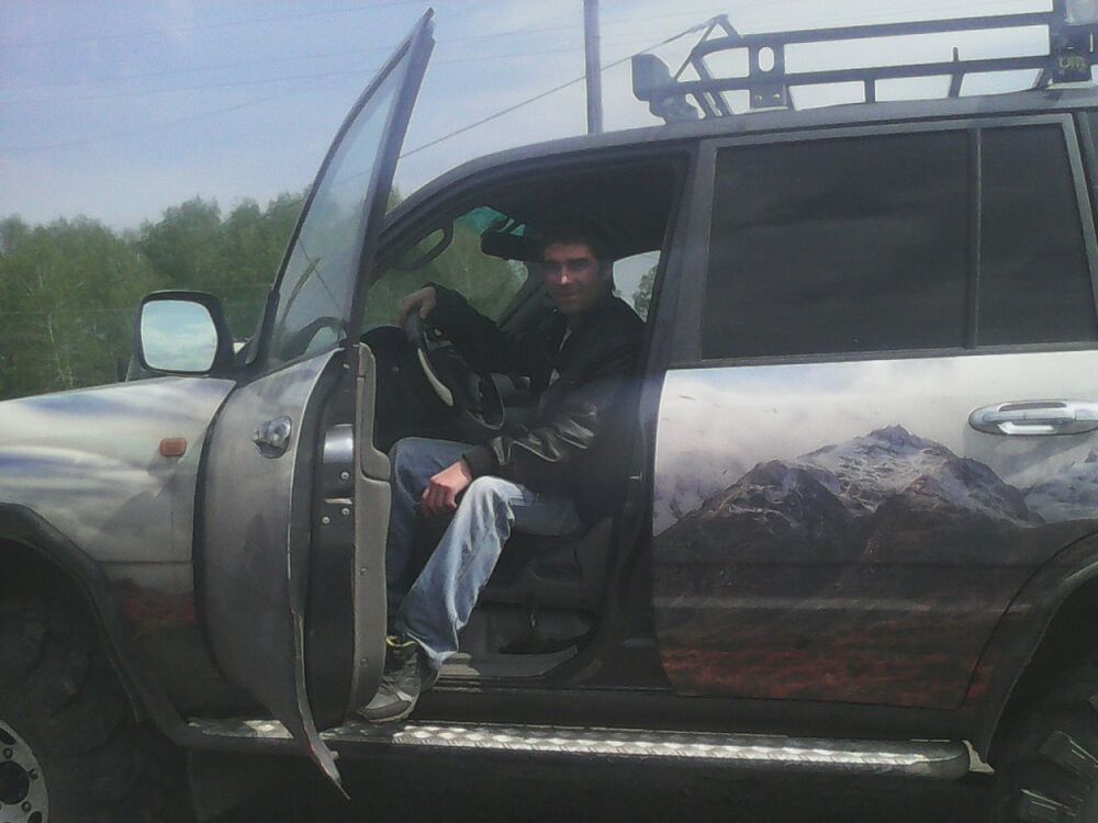  11479731  Sergei, 36 ,    