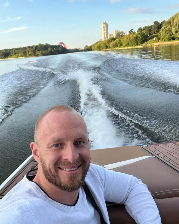 ���� 49950971 ������� �������, 37 ���, ���� ���������� � ������