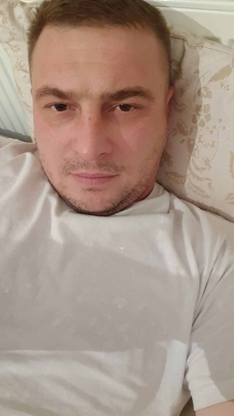  31097011  Vadim, 39 ,    -