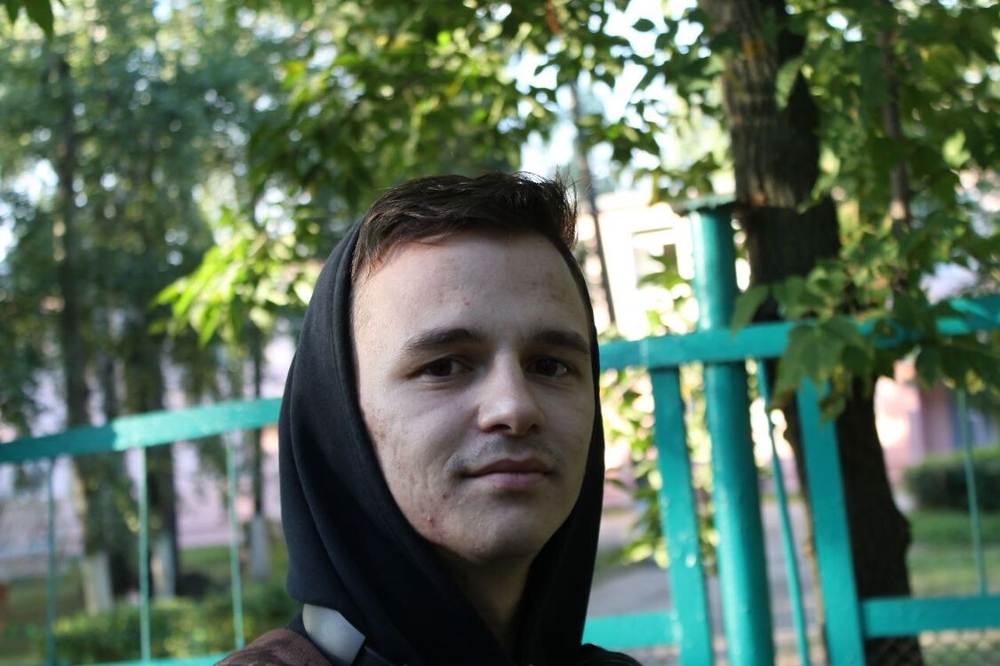  37756031  Kovrovskiy, 26 ,    