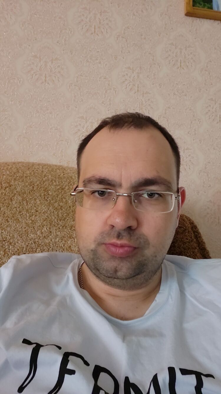  ,   Denis, 43 ,   ,   , c 