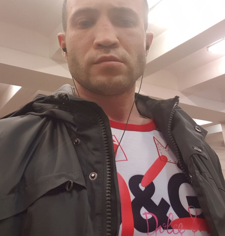  26088521  KARABANOV, 37 ,    