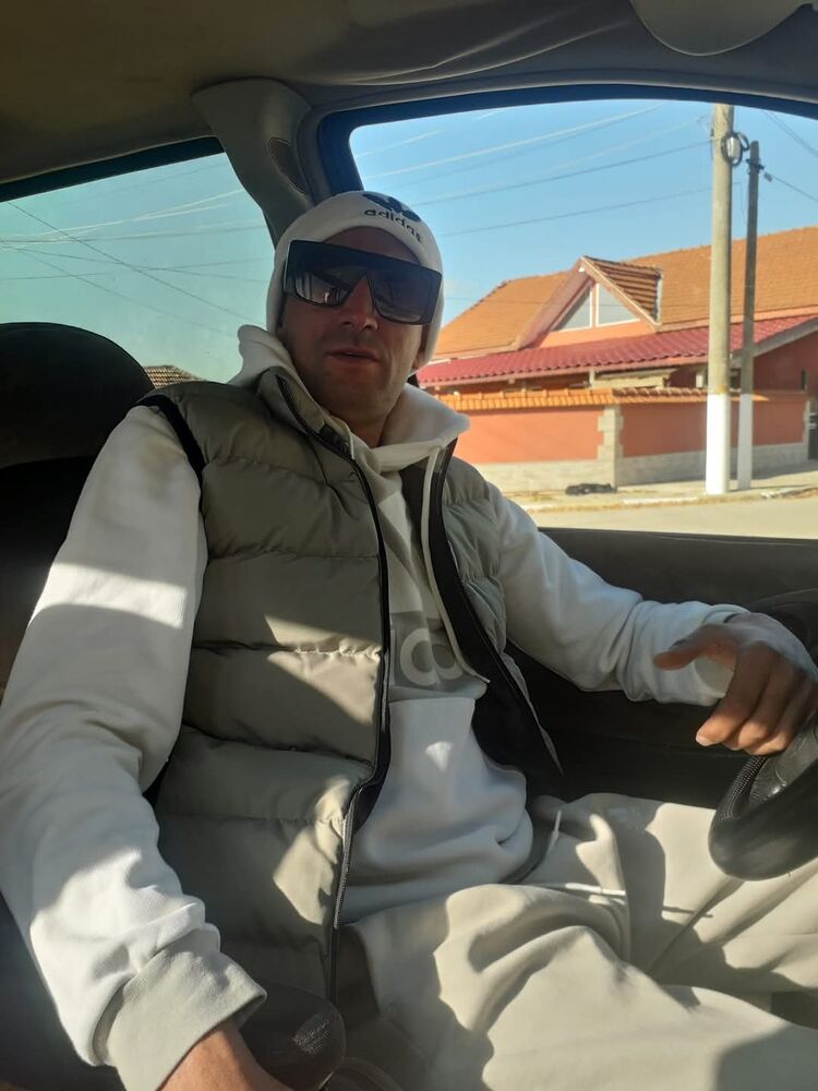  Kubrat,   , 34 ,   ,   
