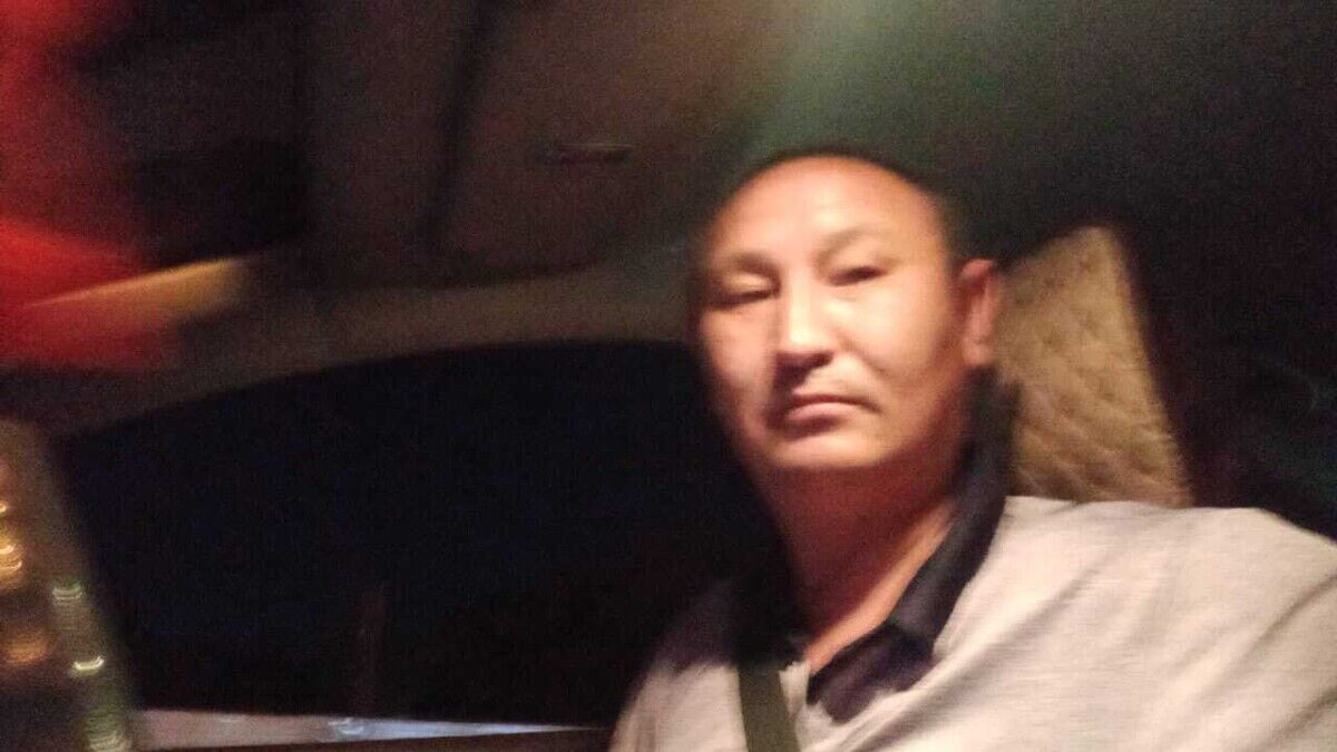  20986711  , 43 ,    