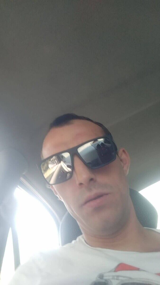  20009501  , 37 ,    