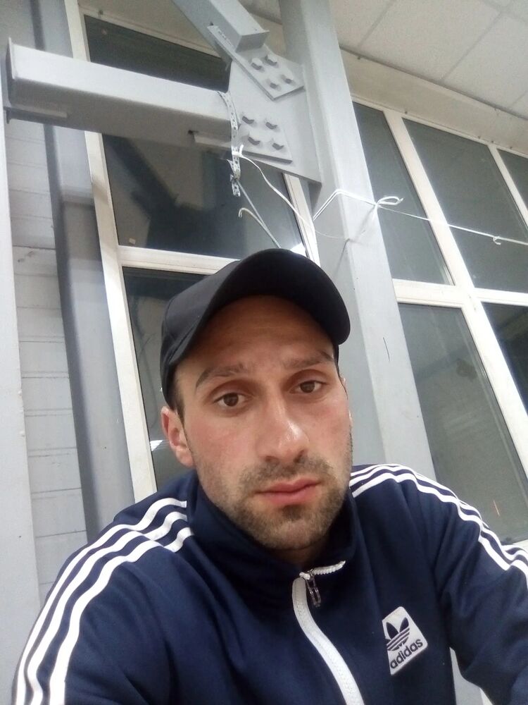  47698841  , 33 ,    