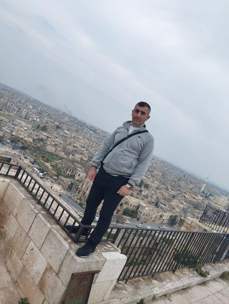 ���� 54527471 ������� Vasak, 42 ����, ���� ���������� � �������