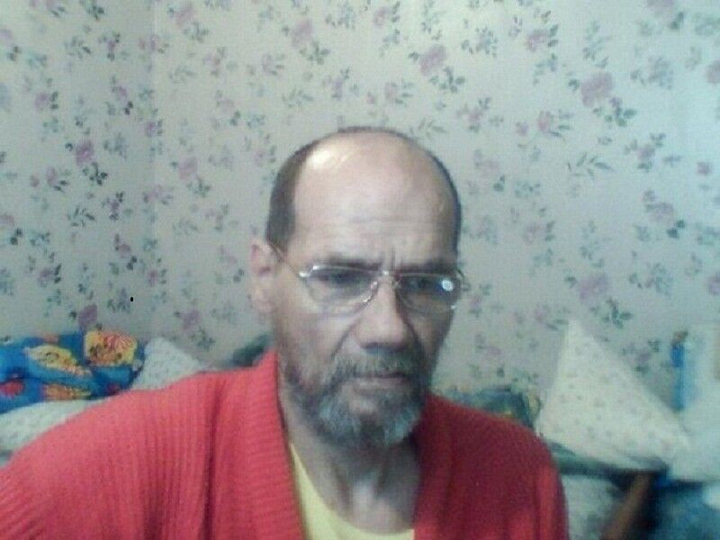  10246051  Vladimir, 69 ,    