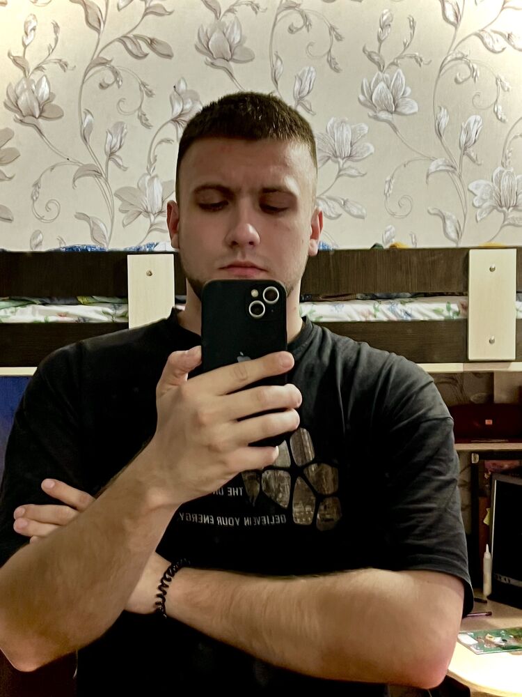 47068381  , 23 ,    