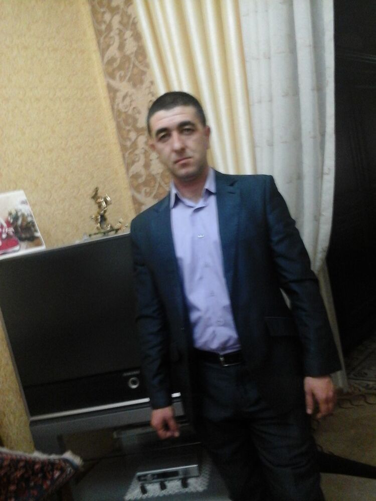  5671281  Elman, 47 ,    