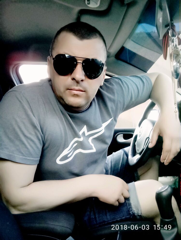  34836501  Vladimir, 42 ,    