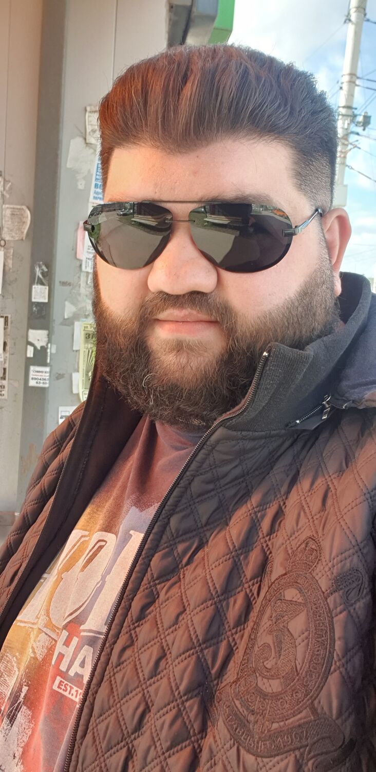  30823401  Ruslan, 32 ,    