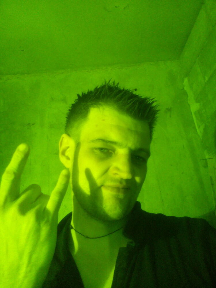  ,   Alex, 40 ,   ,   , c 