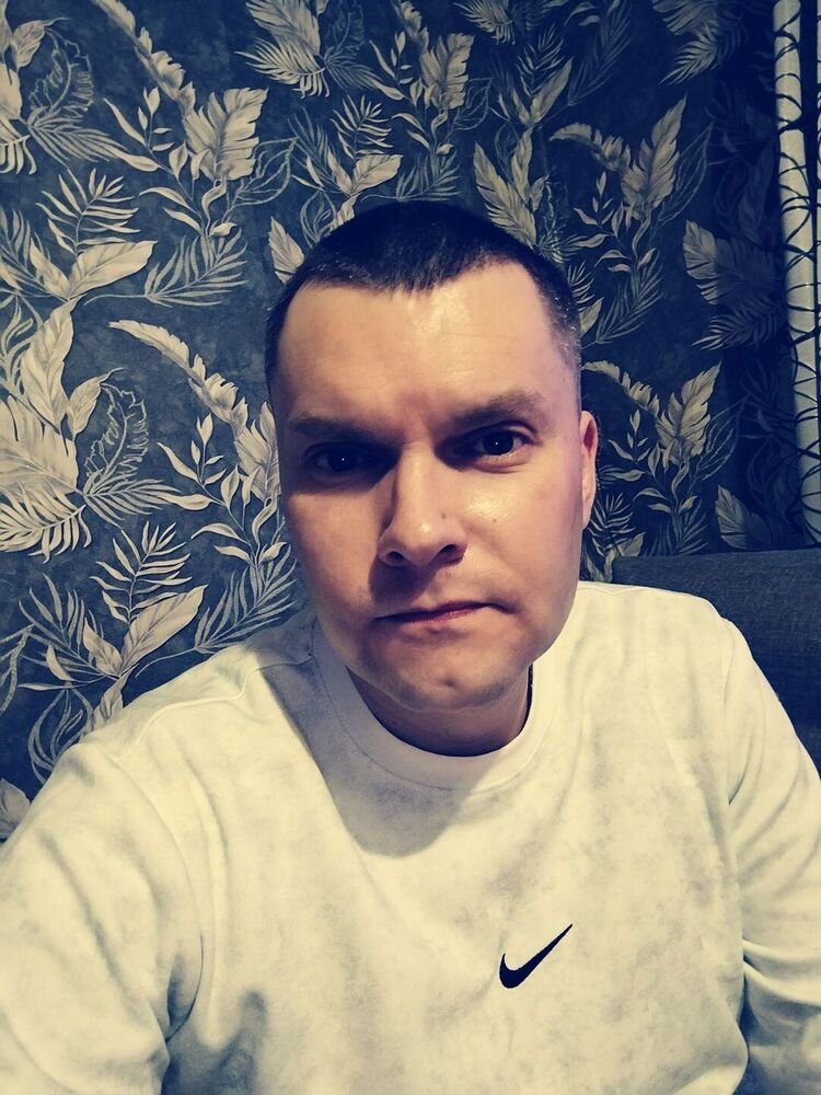  48845761  ˸, 38 ,    