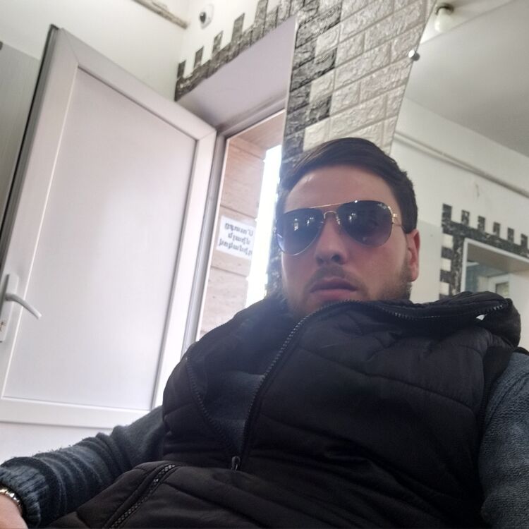  39747491  HKE, 38 ,    