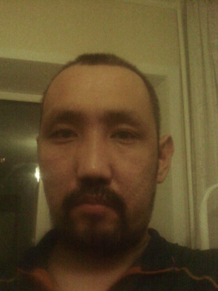  ,   Albert, 42 ,  