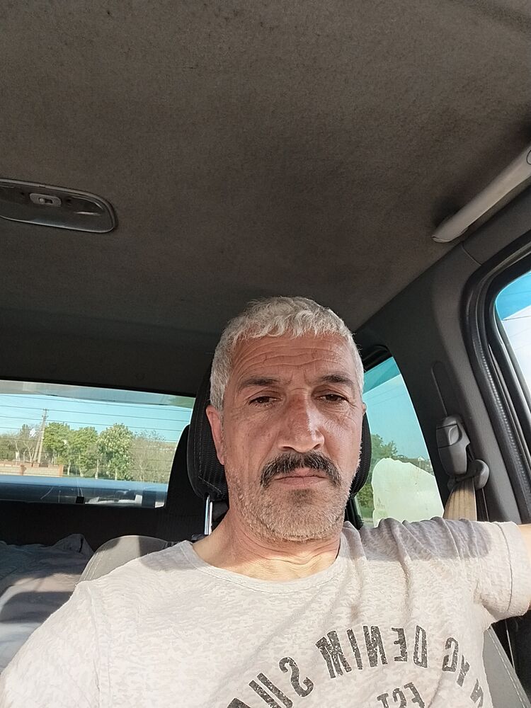  51390121  Ali, 46 ,    