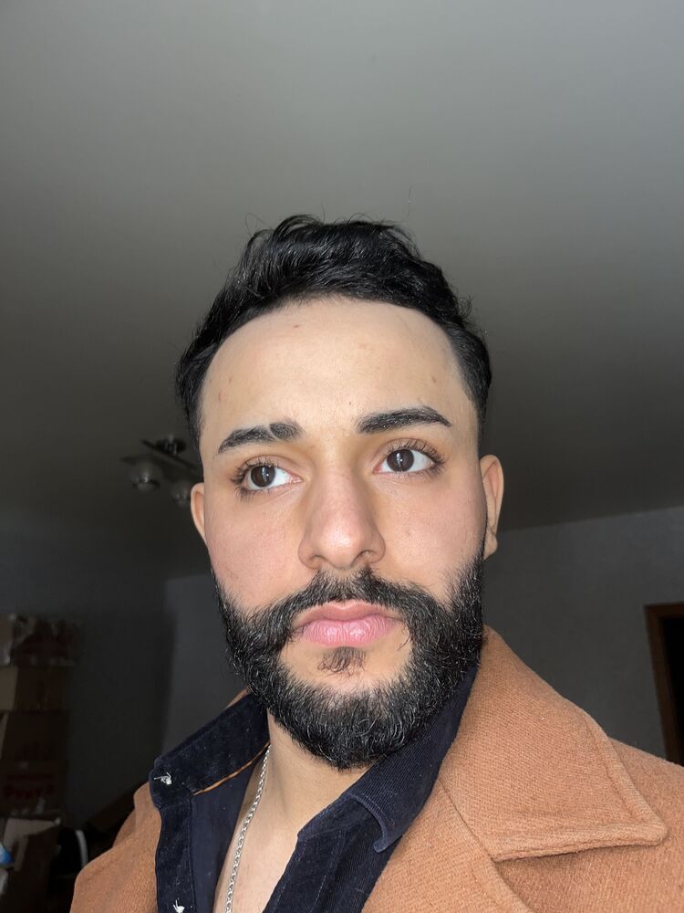  50511391  Mohammed, 24 ,    Praha