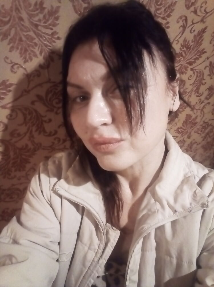  ,   Olga, 42 ,   ,   