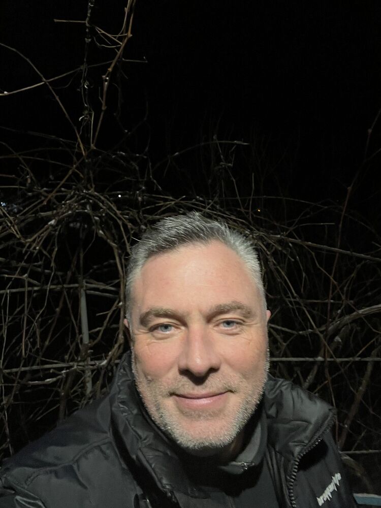  ,   Max, 47 ,   ,   , 