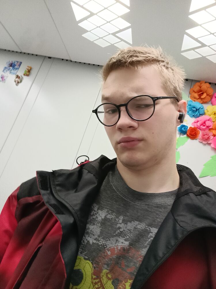  38933901  , 21 ,    