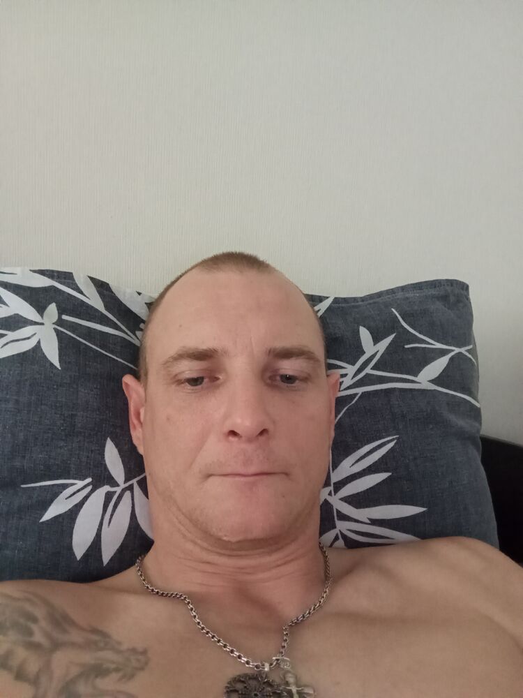  47561671  , 35 ,    