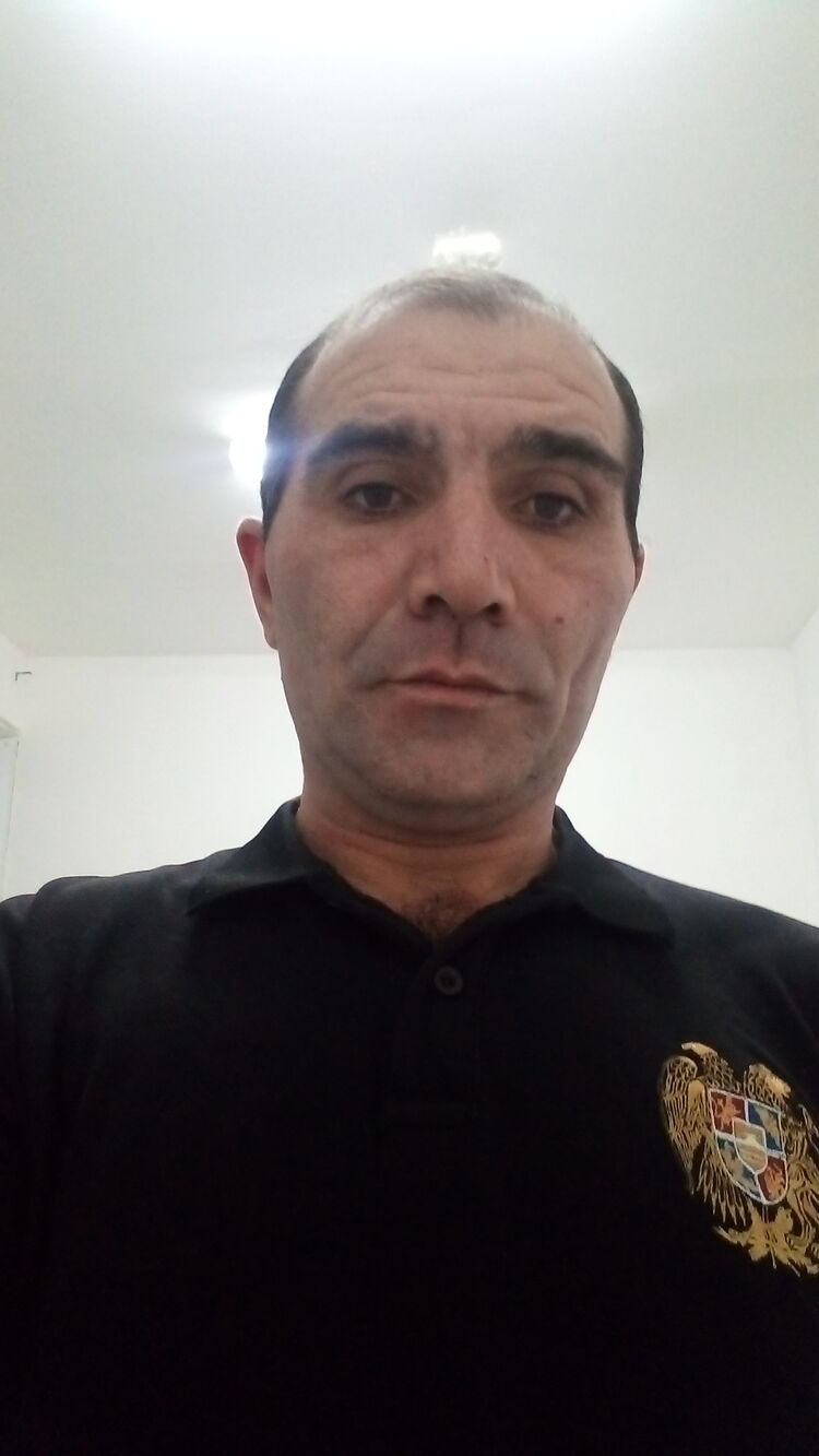  49506651  , 37 ,    