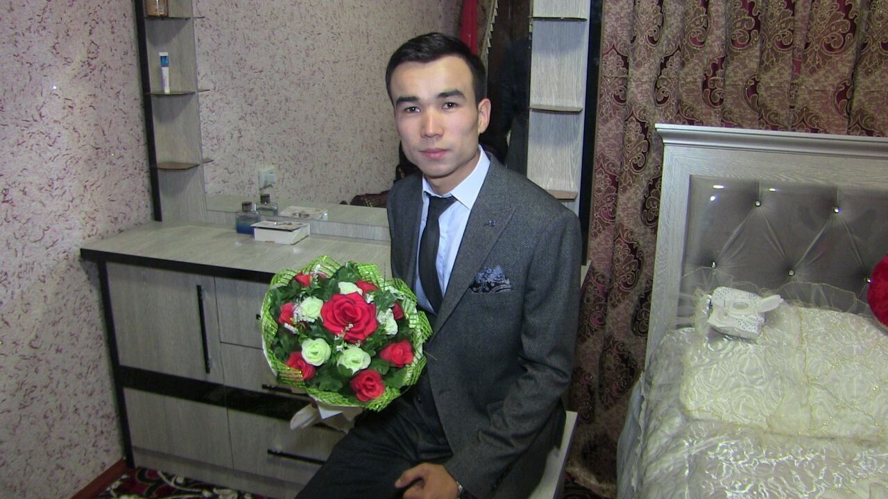  ,   JONY, 26 ,   ,   