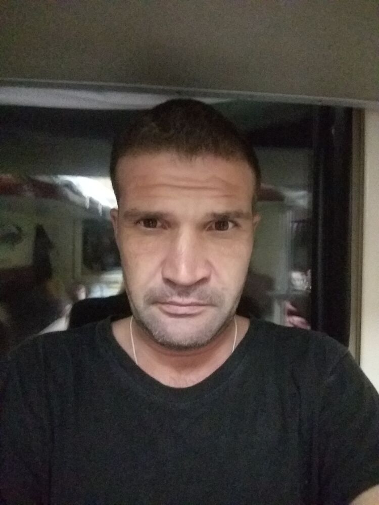  38143331  Aleksandr, 42 ,    