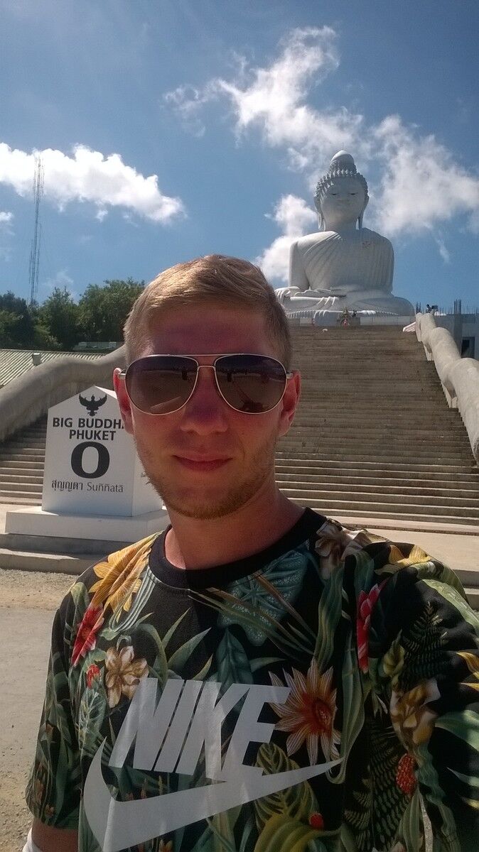  ,   Nikolas, 32 ,   ,   , c 