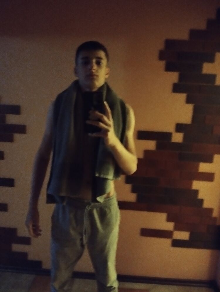  35588861  , 23 ,    
