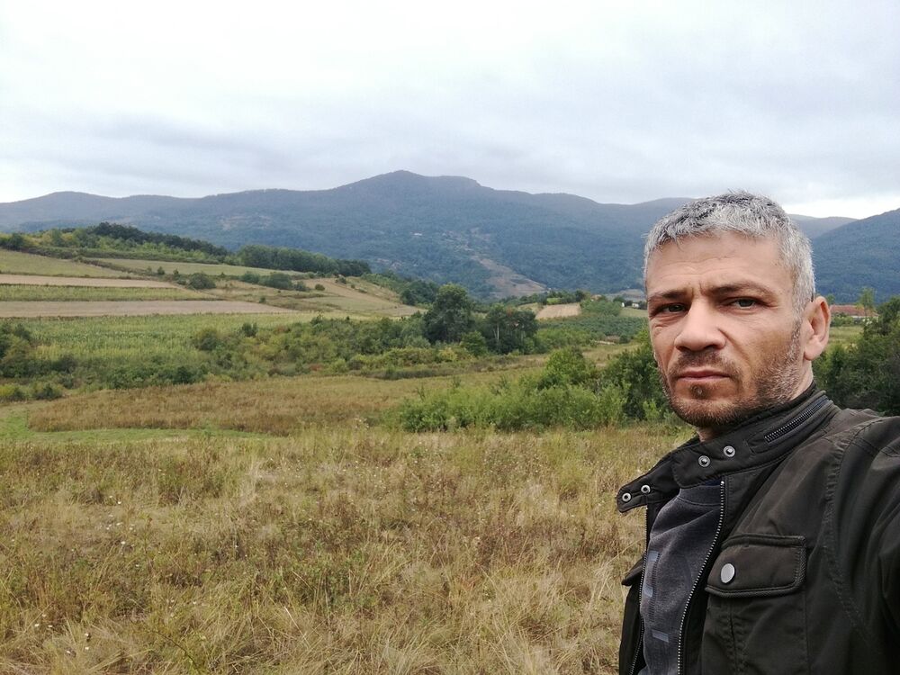  25025481  Deki, 44 ,    Kraljevo