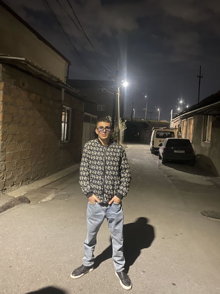  ,   Boris, 20 ,   ,   