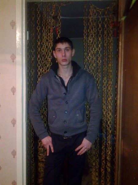  11898801  Maksim, 36 ,    