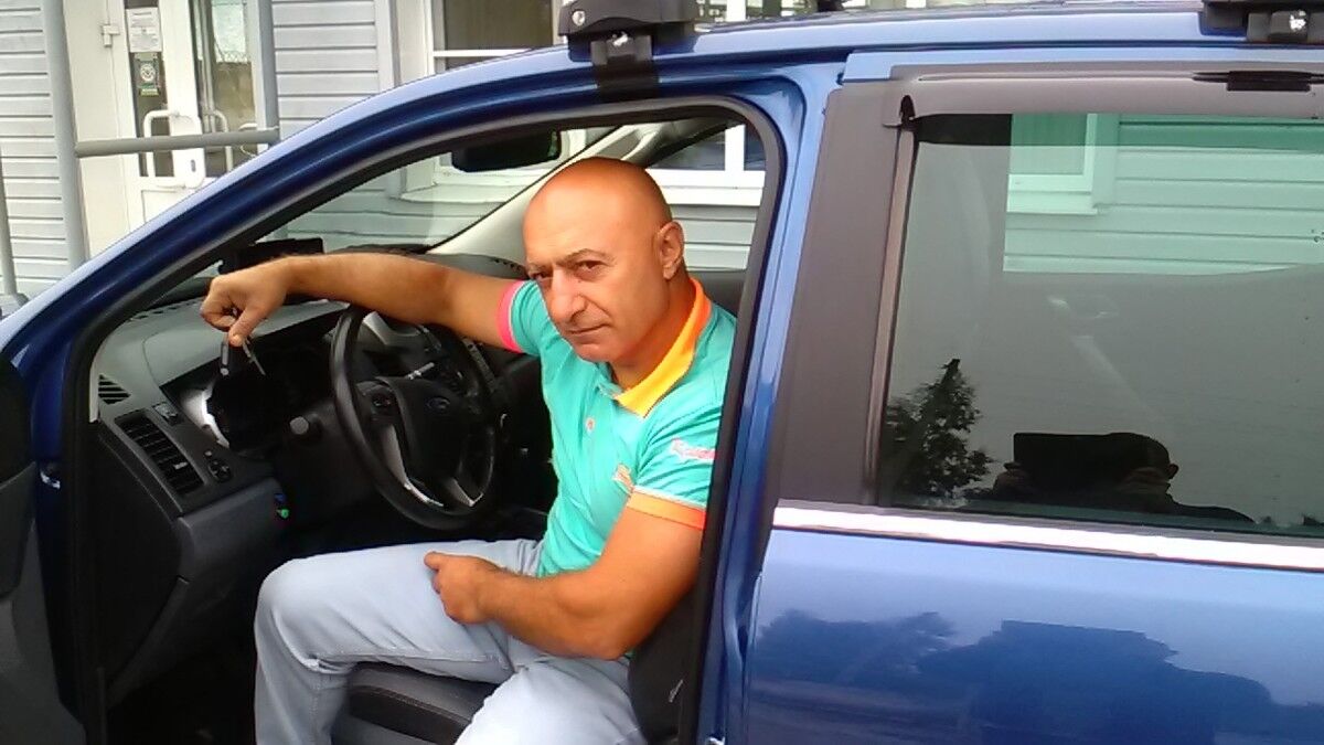  9748591  Nasimi, 55 ,    