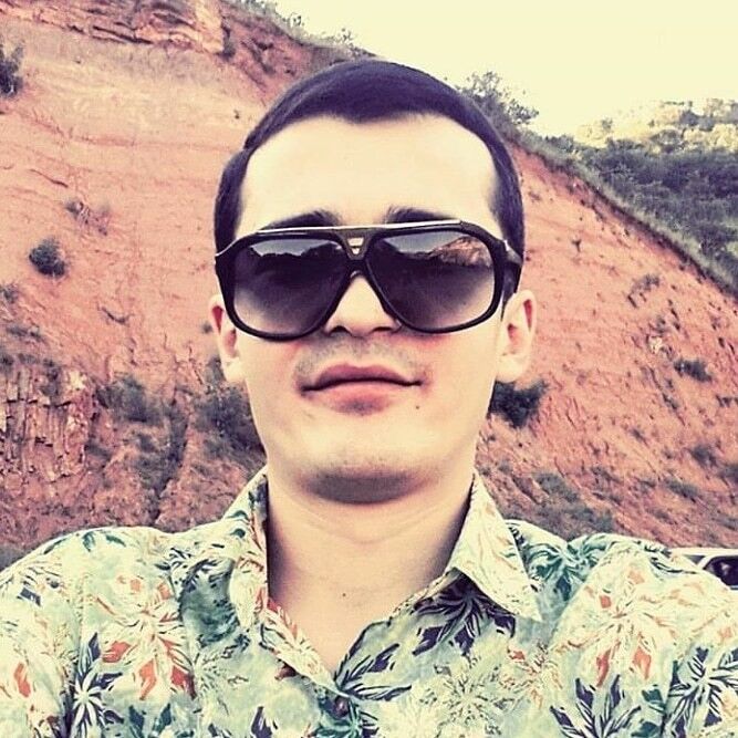  ,   Bekhruz, 34 ,   ,   , c 
