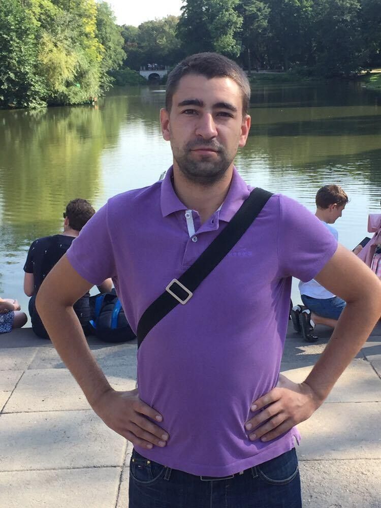  ,   Niko, 33 ,   