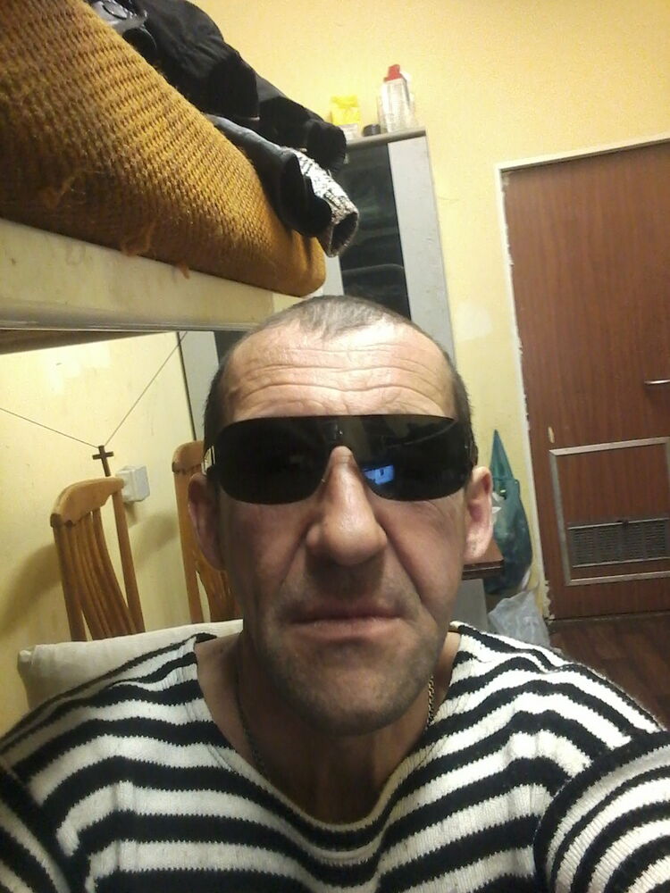  9408351  , 52 ,    