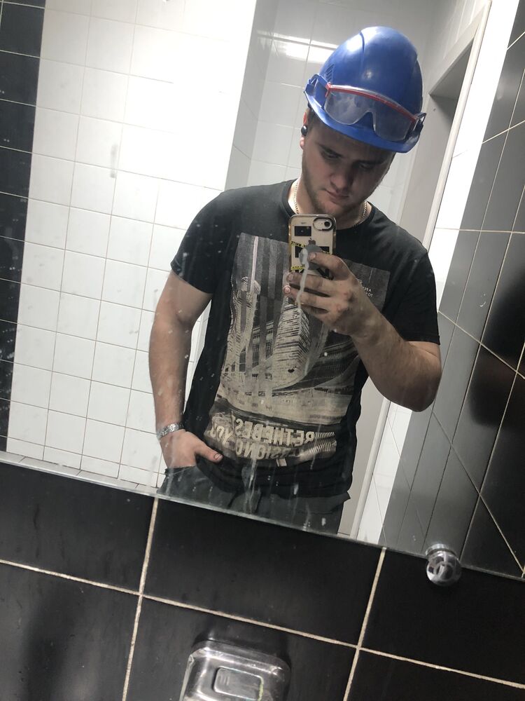  35182981  , 22 ,    