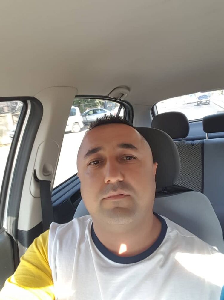  41401831  Islobek, 43 ,    