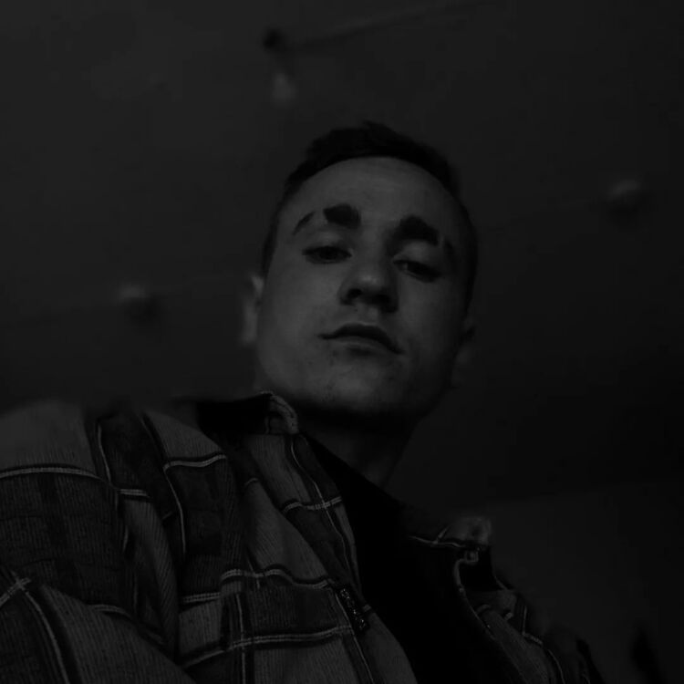  45495081  Gdhdndij, 24 ,    