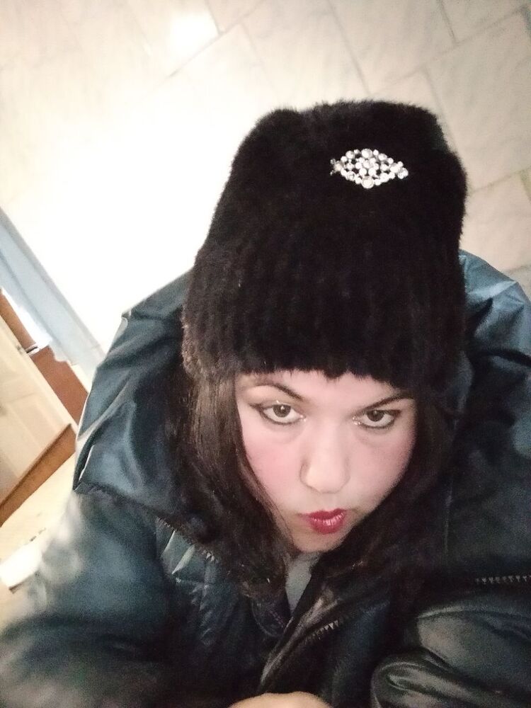  32855061  Tamara, 39 ,    