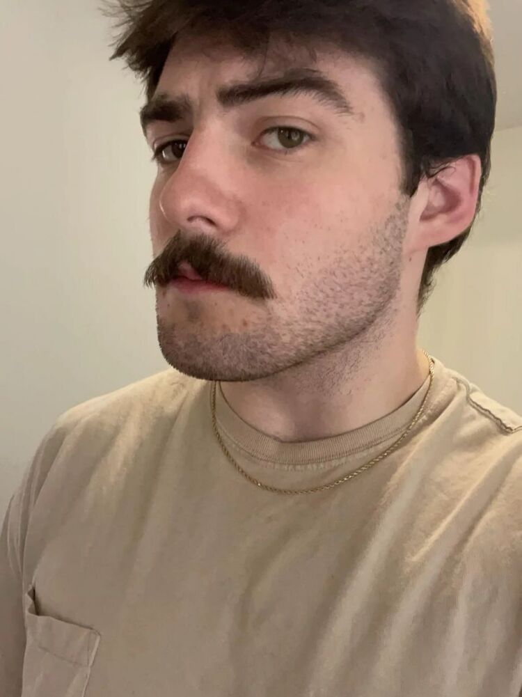  -,   Alex, 27 ,   ,   , 