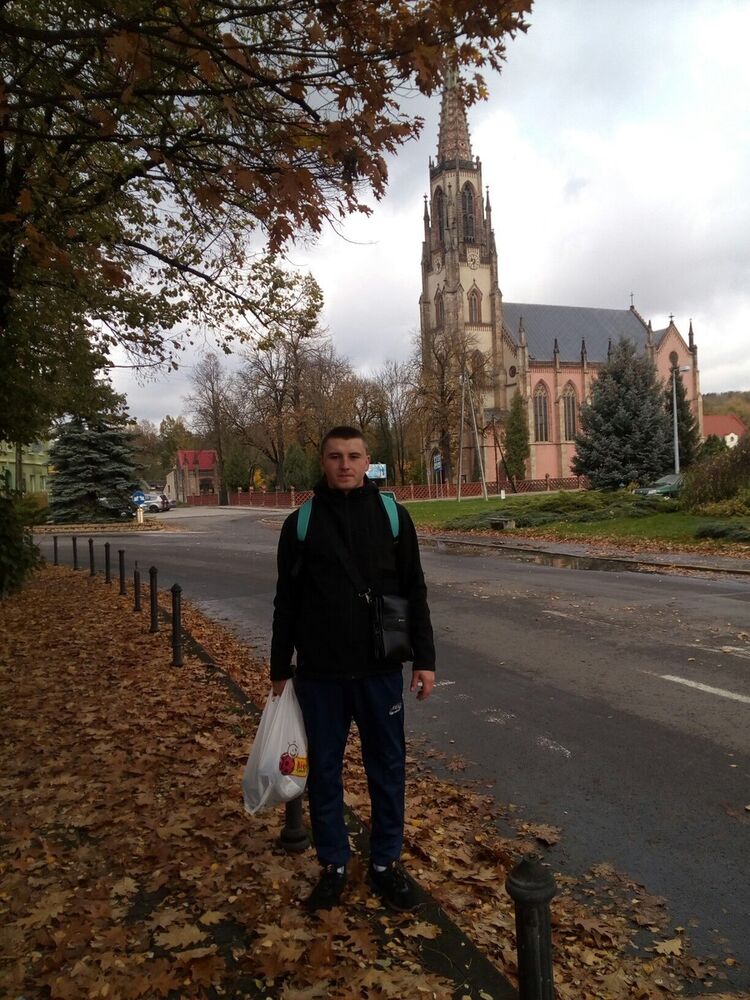 ,   Andrii, 30 ,   ,   , c 