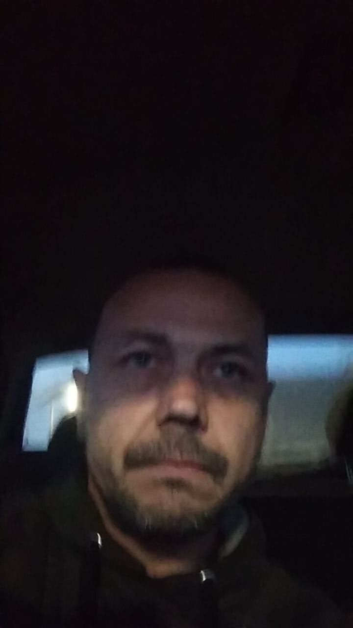  26914521  Maxim, 43 ,    