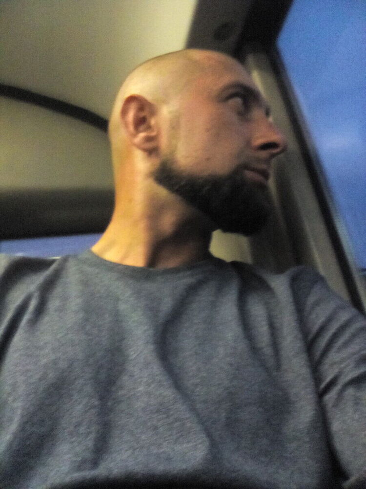  ,   Dima, 38 ,  