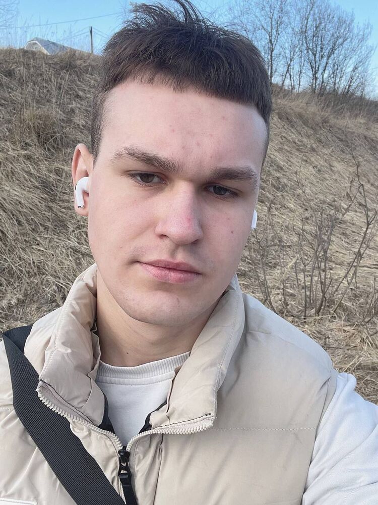  ,   Andrei, 38 ,   ,   