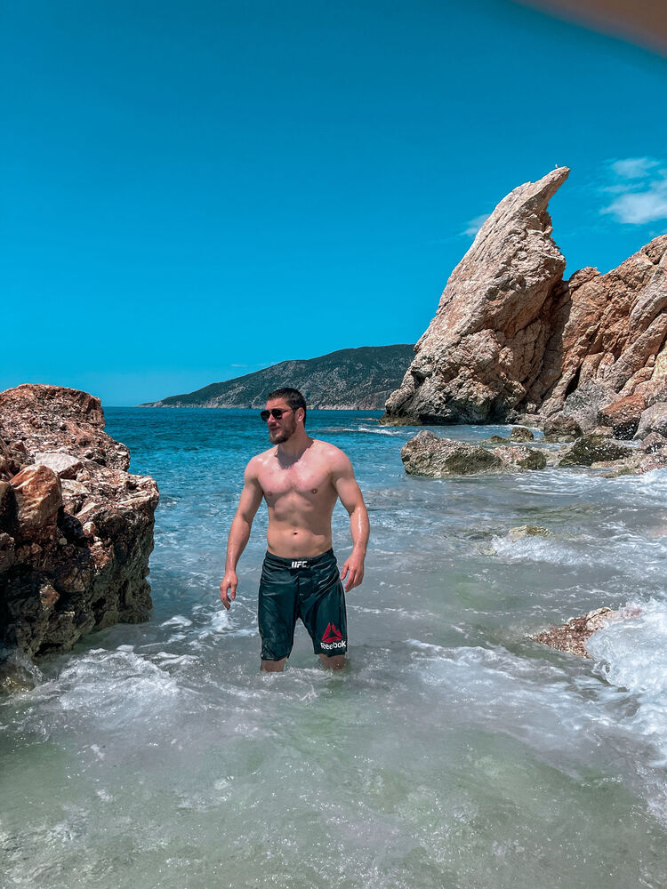 ���� 37889991 ������� ������, 34 ����, ���� ���������� � ������