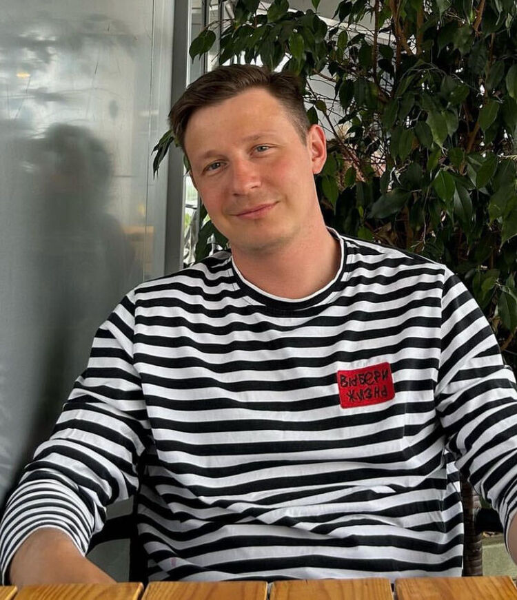 ���� 45072111 ������� DS, 29 ���, ���� ���������� � �����